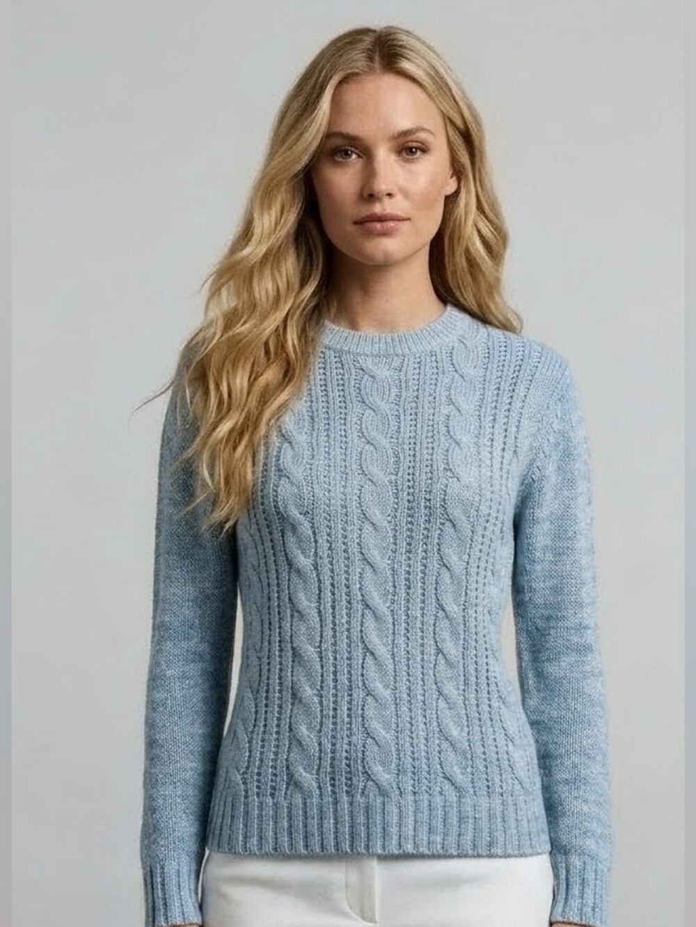 Cozy Cable-Knit Crewneck Sweater – Soft Light Blue